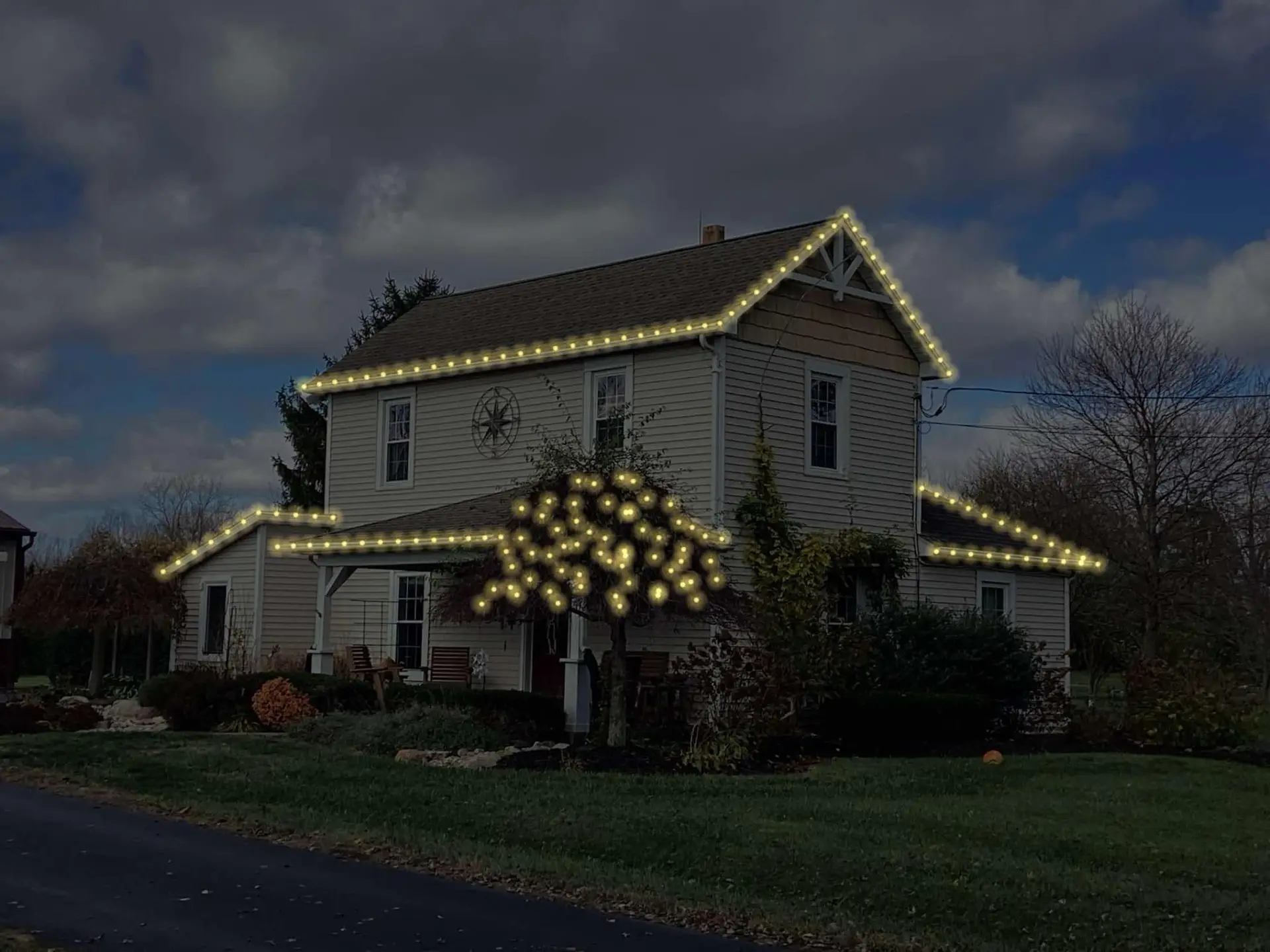 Christmas lights digital rendering - home design preview 3