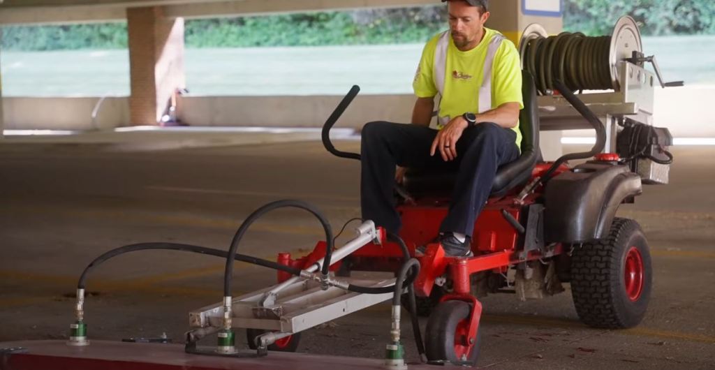 commercial parking garage cleaning services