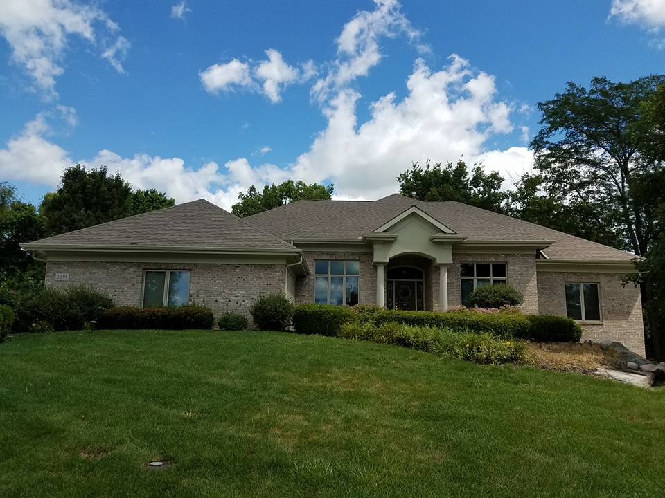 Dirty roof before cleaning