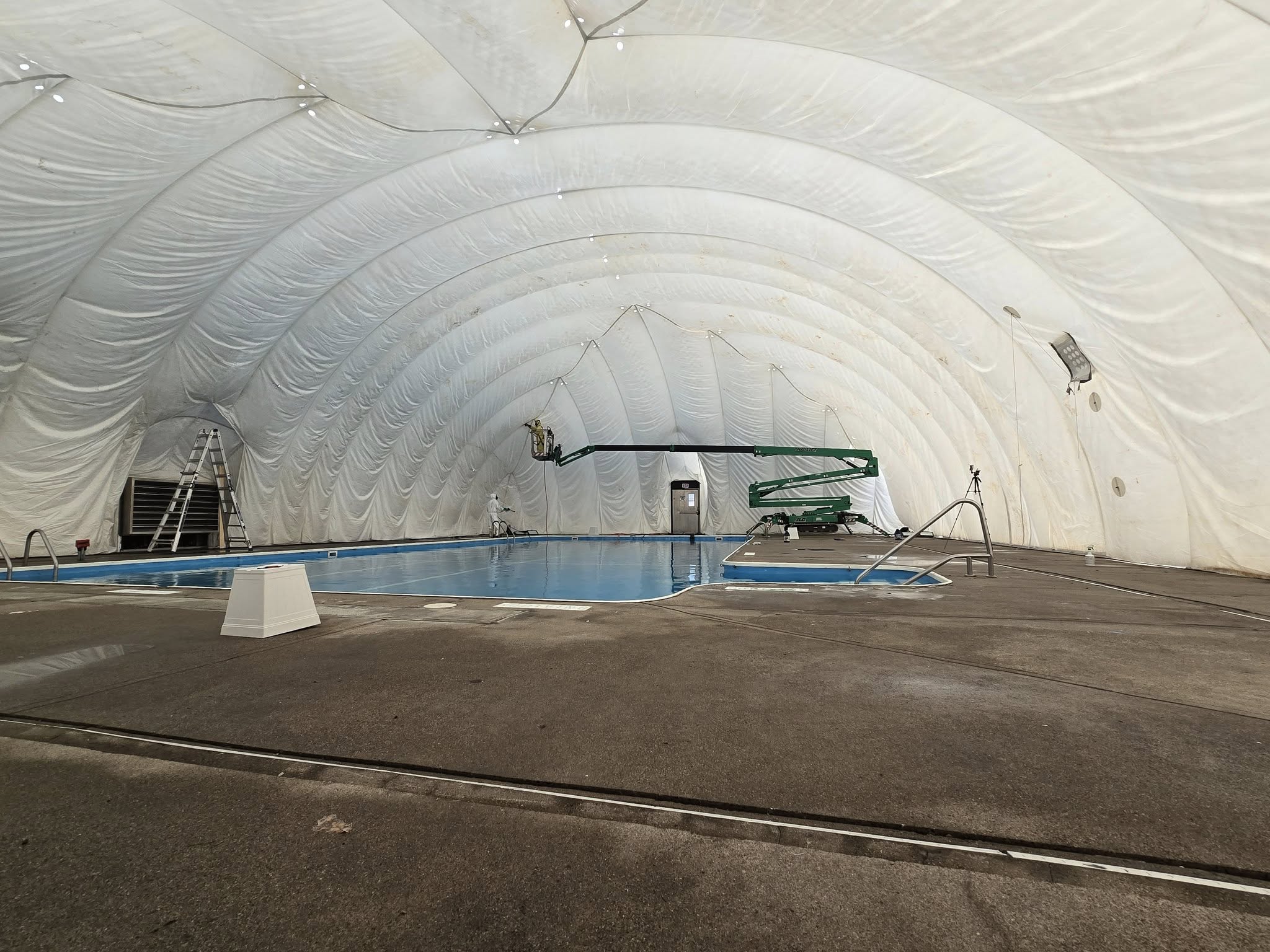 After cleaning: fitness center dome in Warwick, RI – Prestige Pressure Washing